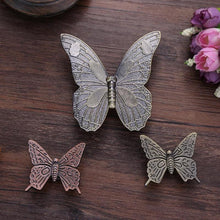 Load image into Gallery viewer, Vintage Art Butterfly Replica Pattern
