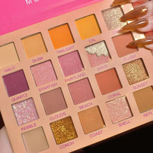 Load image into Gallery viewer, Glitter Eyeshadow Pallete Pearlescent
